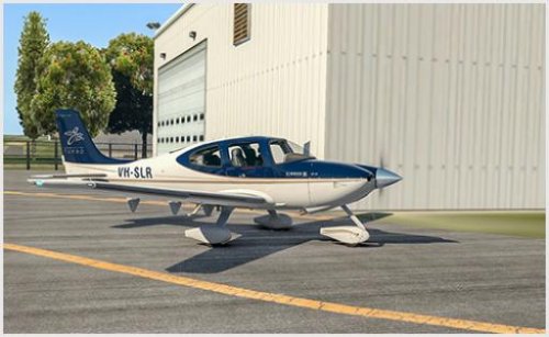 Allan Squires - Cirrus SR22 taxiing at EGHI